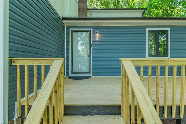 2906 Rhonswood Drive, Tobaccoville, NC 27050
