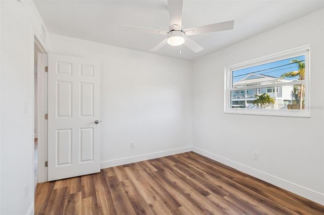 14919 N BAYSHORE DRIVE 1, Madeira Beach, FL 33708