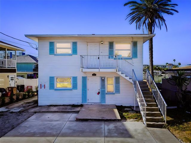 14919 N BAYSHORE DRIVE 1, Madeira Beach, FL 33708