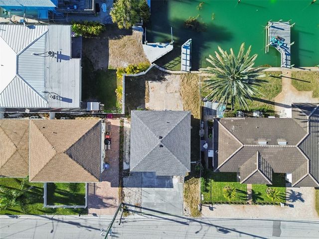 14919 N BAYSHORE DRIVE 1, Madeira Beach, FL 33708