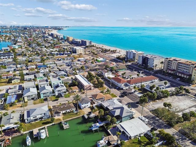 14919 N BAYSHORE DRIVE 1, Madeira Beach, FL 33708