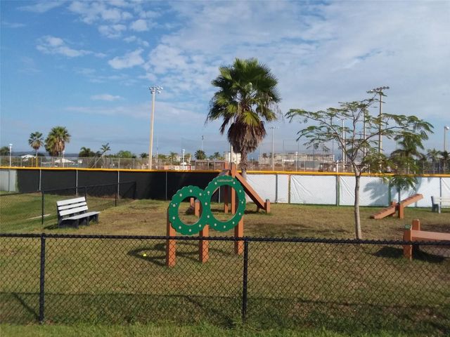 14919 N BAYSHORE DRIVE 1, Madeira Beach, FL 33708