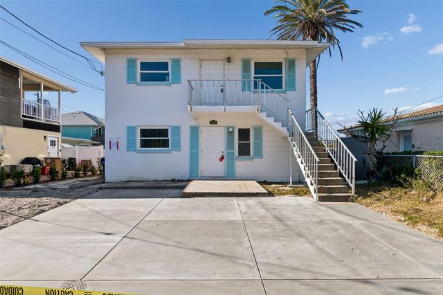14919 N BAYSHORE DRIVE 1, Madeira Beach, FL 33708