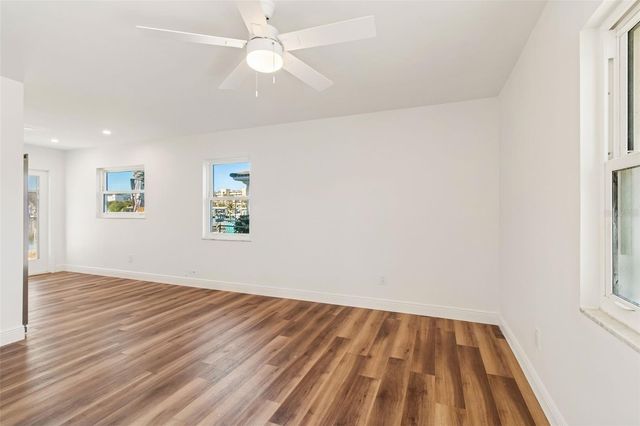 14919 N BAYSHORE DRIVE 1, Madeira Beach, FL 33708