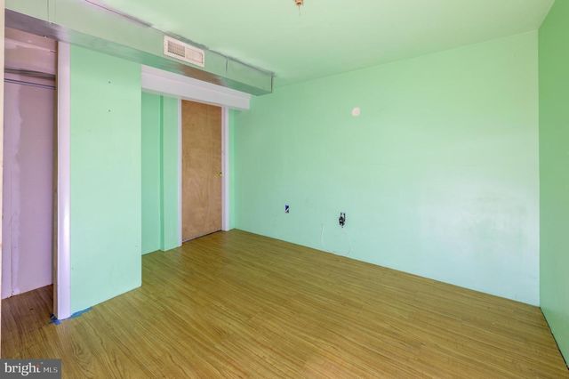 1654 WASHINGTON AVE, Vineland, NJ 08361