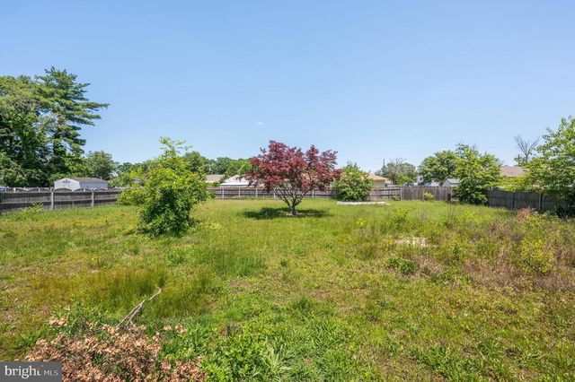 1654 WASHINGTON AVE, Vineland, NJ 08361