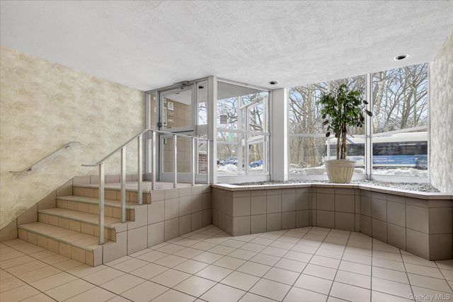 6535 Broadway 1G, Bronx, NY 10471