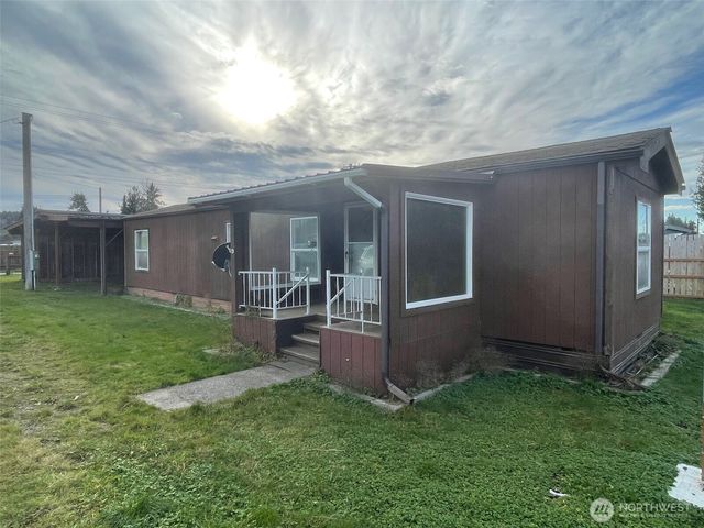 131 SW E Street, Forks, WA 98331