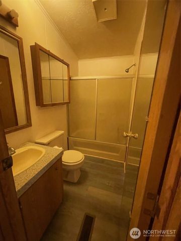 131 SW E Street, Forks, WA 98331