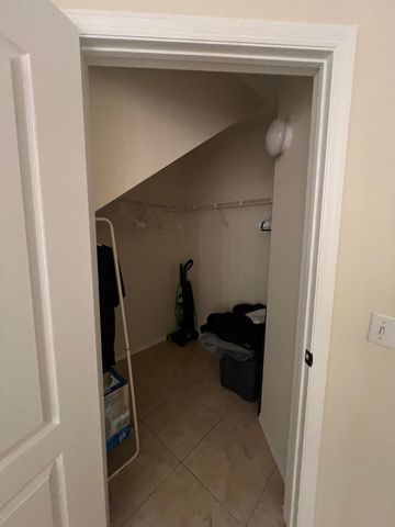 607 Belmont Place, Boynton Beach, FL 33436