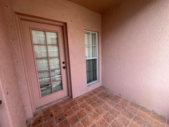 607 Belmont Place, Boynton Beach, FL 33436