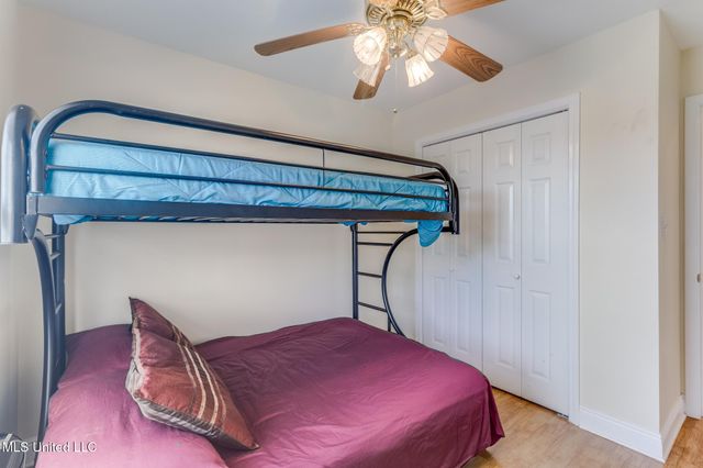 11156 E Bayou View Drive, Bay Saint Louis, MS 39520