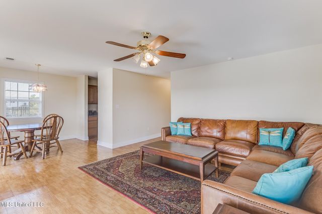 11156 E Bayou View Drive, Bay Saint Louis, MS 39520