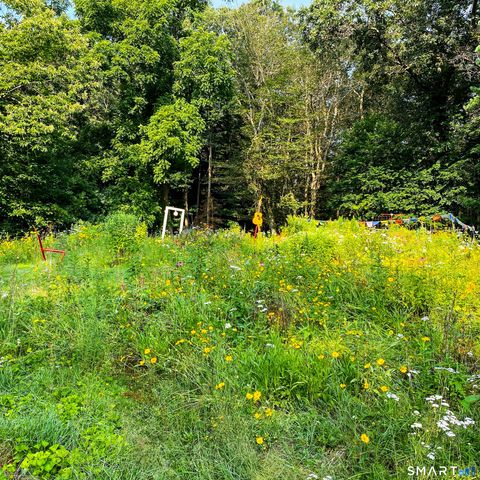 63 Main Street, Middlefield, CT 06481