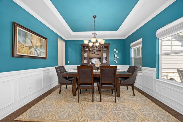 4211 Chinaberry Lane, Naperville, IL 60564