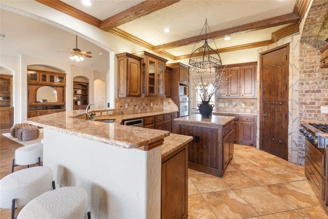 12040 Erin Lane, Fort Worth, TX 76179