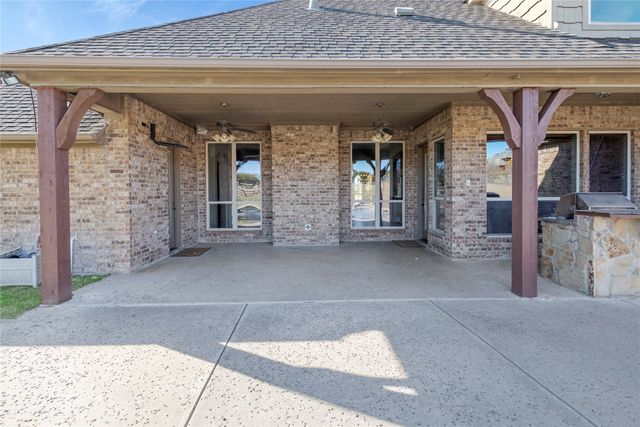 12040 Erin Lane, Fort Worth, TX 76179