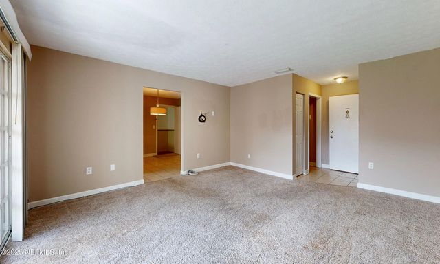 5201 ATLANTIC Boulevard, 48, Jacksonville, FL 32207