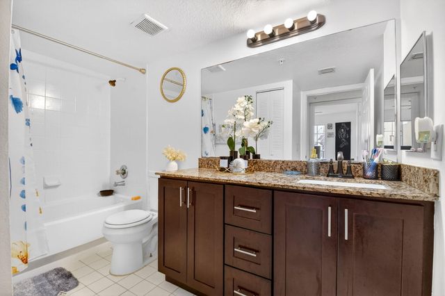 4151 San Marino Boulevard 101, West Palm Beach, FL 33409