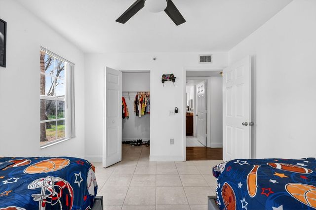 4151 San Marino Boulevard 101, West Palm Beach, FL 33409