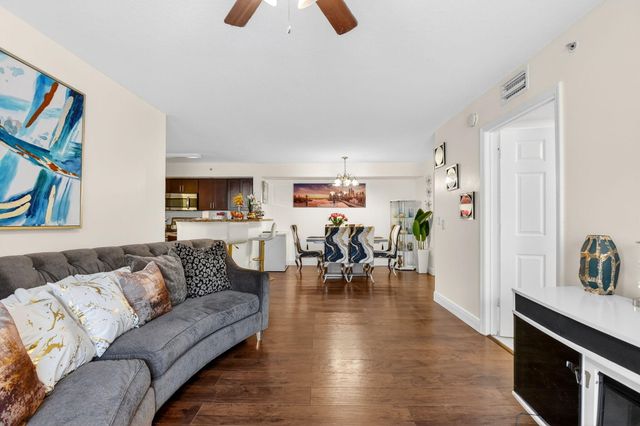 4151 San Marino Boulevard 101, West Palm Beach, FL 33409