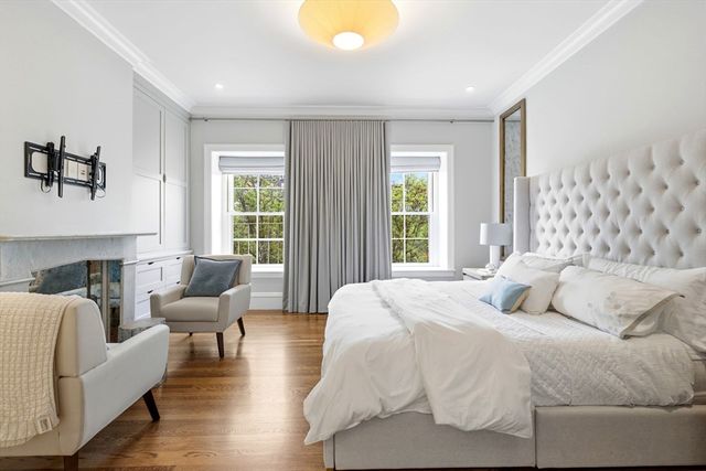 321 Beacon Street, Boston, MA 02116