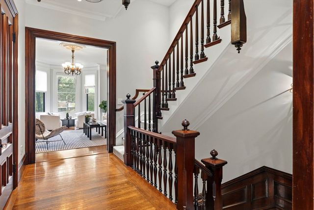 321 Beacon Street, Boston, MA 02116