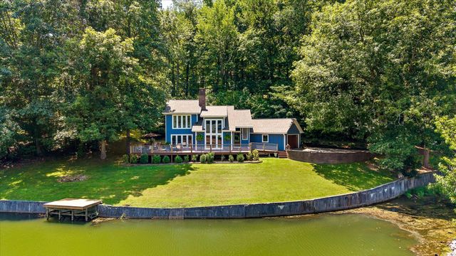 488 Lake Hills Drive, Trenton, GA 30752