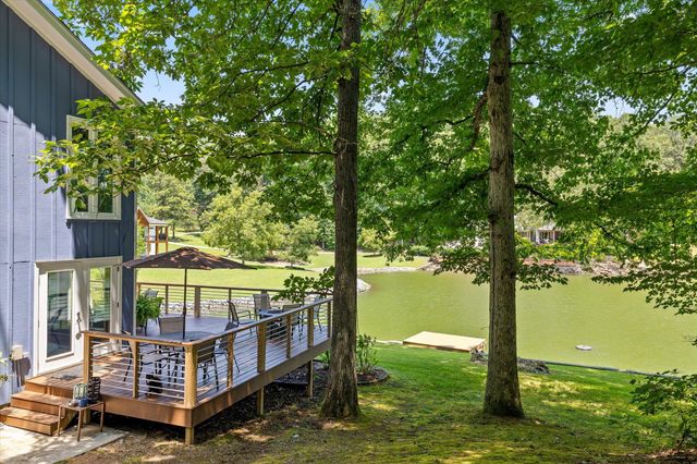 488 Lake Hills Drive, Trenton, GA 30752