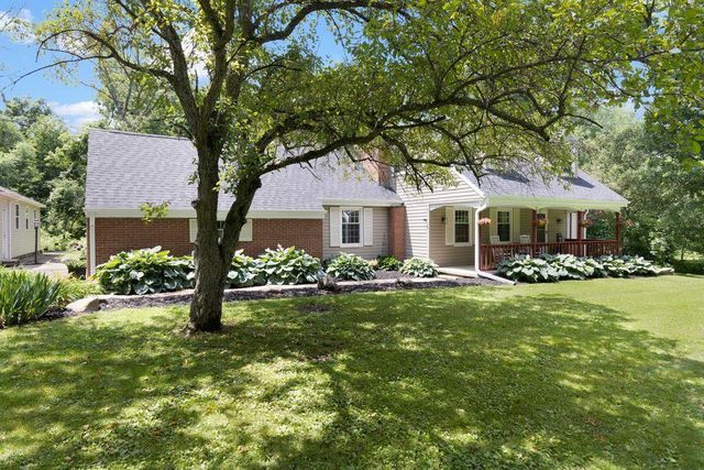 6858 E FOXHOLLOW Road, Clinton, WI 53525