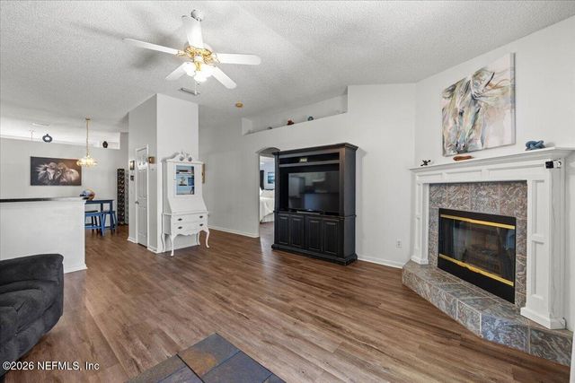 2303 RAVINES LAKE Road, Middleburg, FL 32068