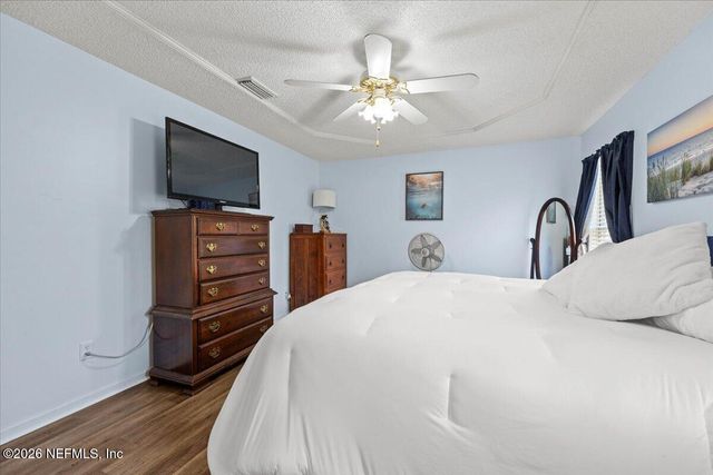 2303 RAVINES LAKE Road, Middleburg, FL 32068
