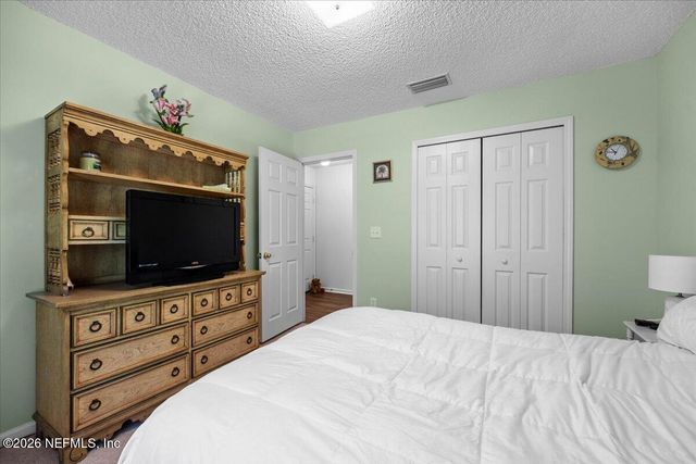 2303 RAVINES LAKE Road, Middleburg, FL 32068