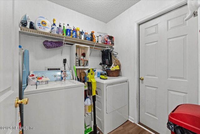 2303 RAVINES LAKE Road, Middleburg, FL 32068