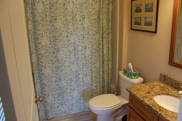 2 Spring St A, Gloucester, MA 01930