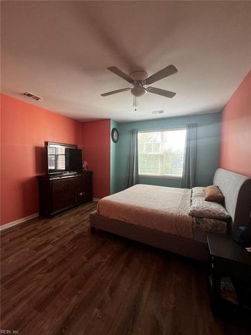 4237 Turnworth ARCH, Virginia Beach, VA 23456