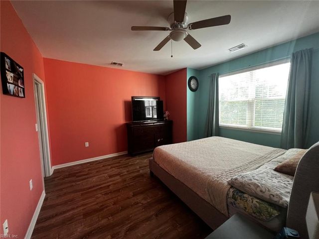 4237 Turnworth ARCH, Virginia Beach, VA 23456