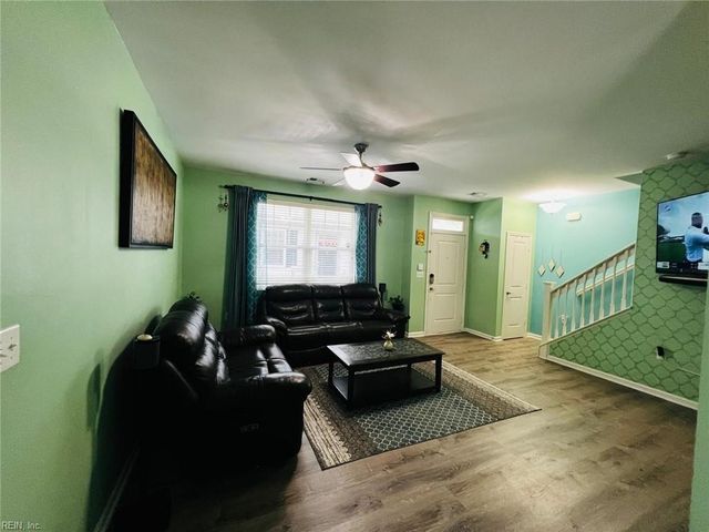 4237 Turnworth ARCH, Virginia Beach, VA 23456