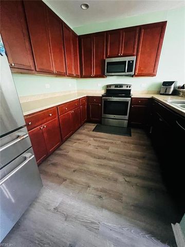 4237 Turnworth ARCH, Virginia Beach, VA 23456