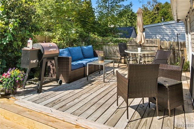 255 Kennedy Avenue, Evans, NY 14006