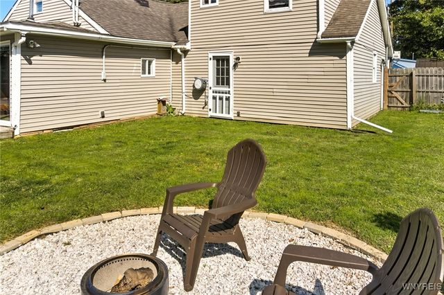 255 Kennedy Avenue, Evans, NY 14006