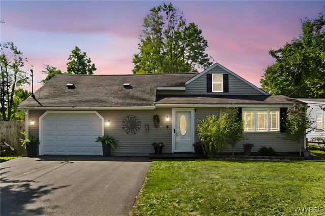 255 Kennedy Avenue, Evans, NY 14006