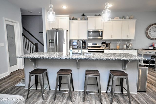 442 Sea Captain Lane SW, Supply, NC 28462