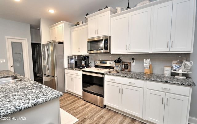 442 Sea Captain Lane SW, Supply, NC 28462