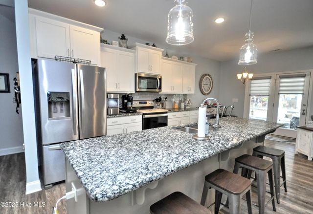 442 Sea Captain Lane SW, Supply, NC 28462