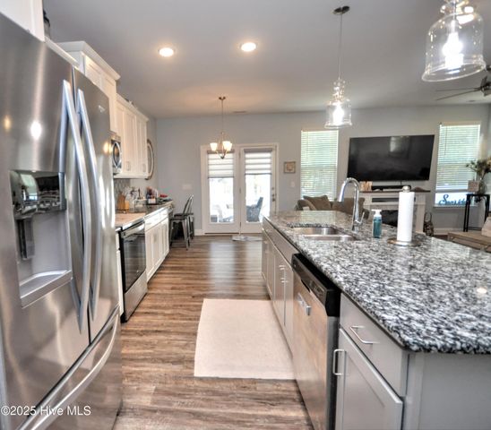 442 Sea Captain Lane SW, Supply, NC 28462