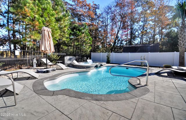 442 Sea Captain Lane SW, Supply, NC 28462