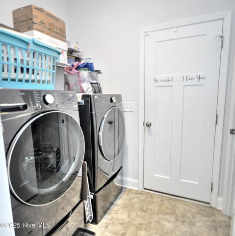 442 Sea Captain Lane SW, Supply, NC 28462