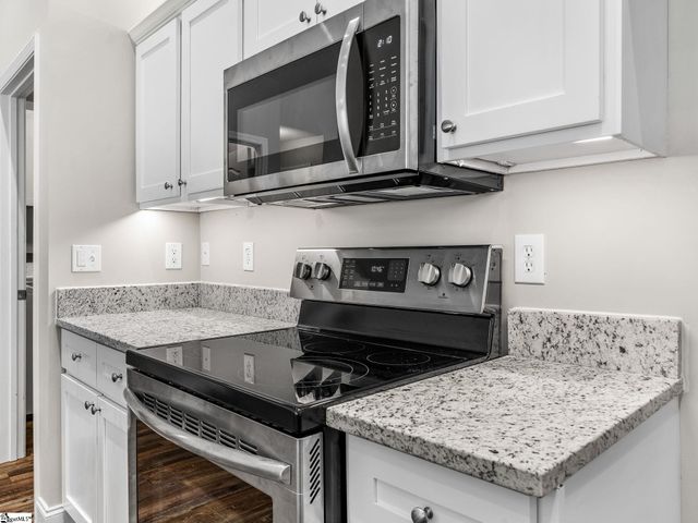 319 Kelly Farm Road, Moore, SC 29369