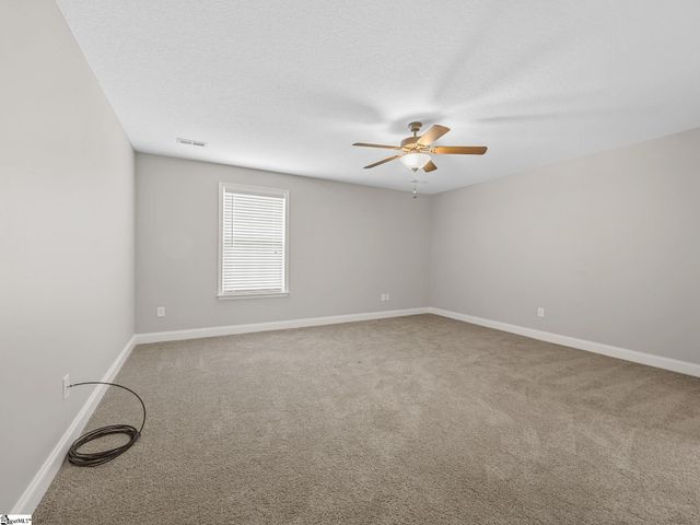 319 Kelly Farm Road, Moore, SC 29369
